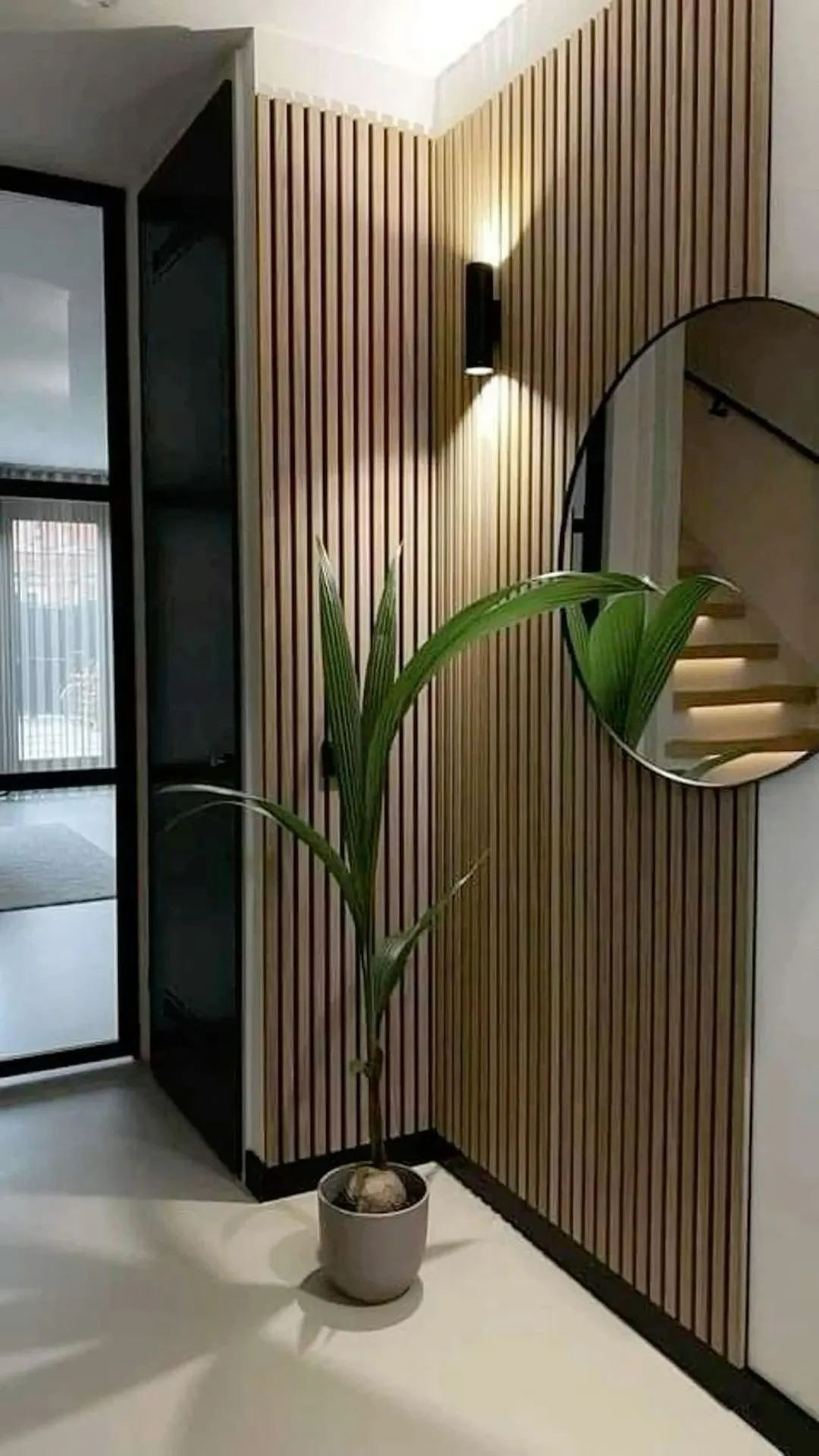 ديكور خشبي للمداخل بتصميم مودرن من فنون حواء